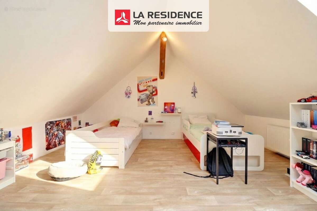 Maison 110 m² à Houdan  - photo 9