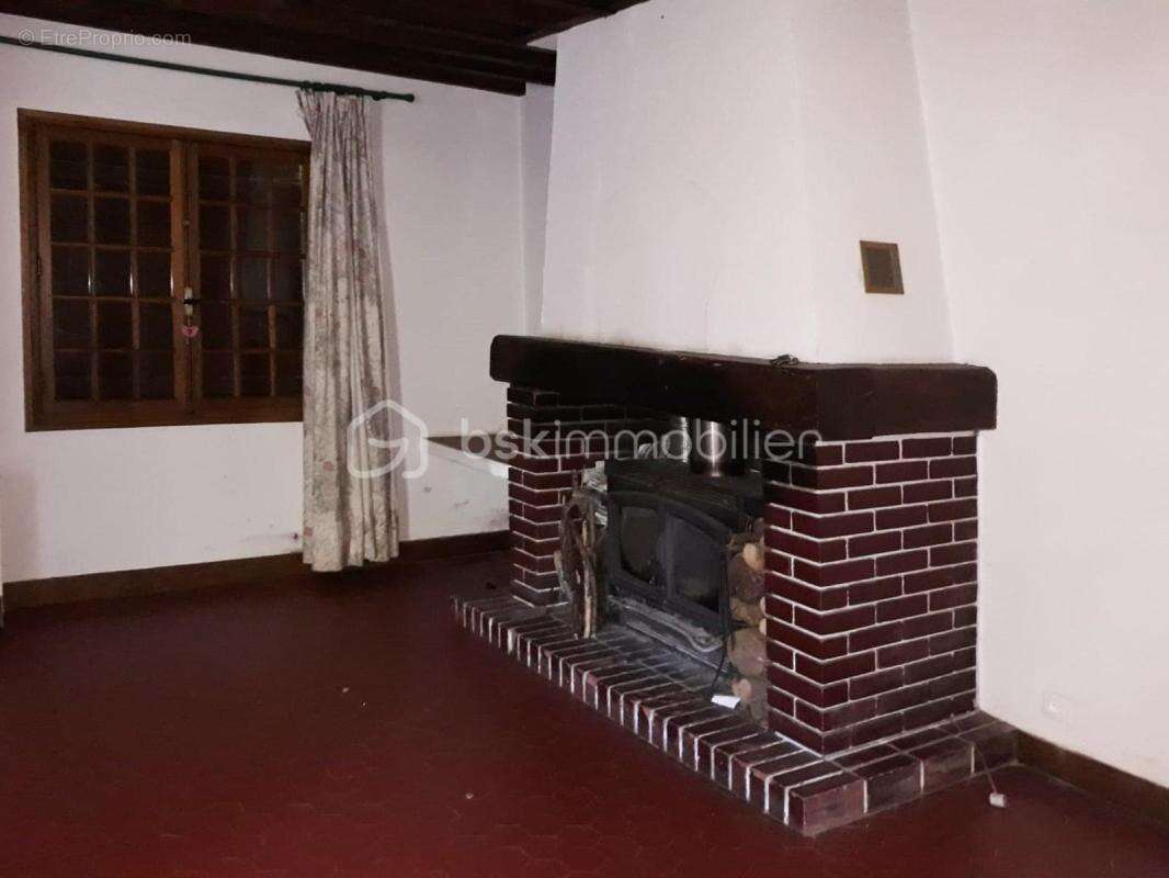 Maison à CHATENAY-SUR-SEINE