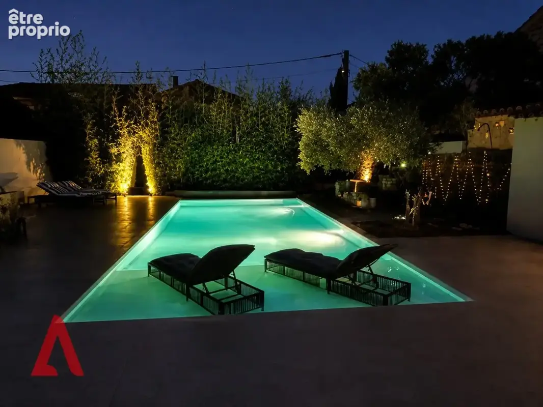 Une résidence unique aménagée dans une ancienne coopérative viticole  avec piscine et vastes espaces au cur du Minervois. - photo 17
