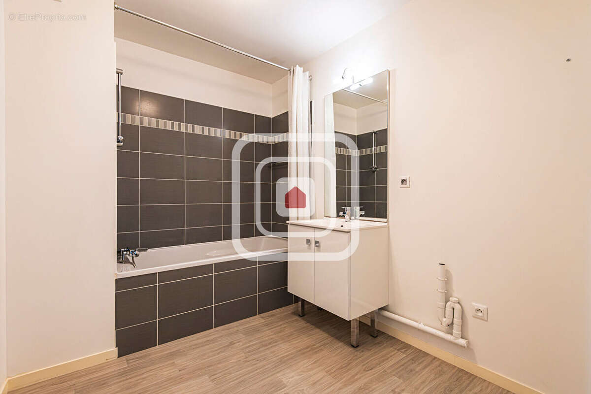 Appartement Bezannes 4 pièce(s) 84 m2 - photo 15