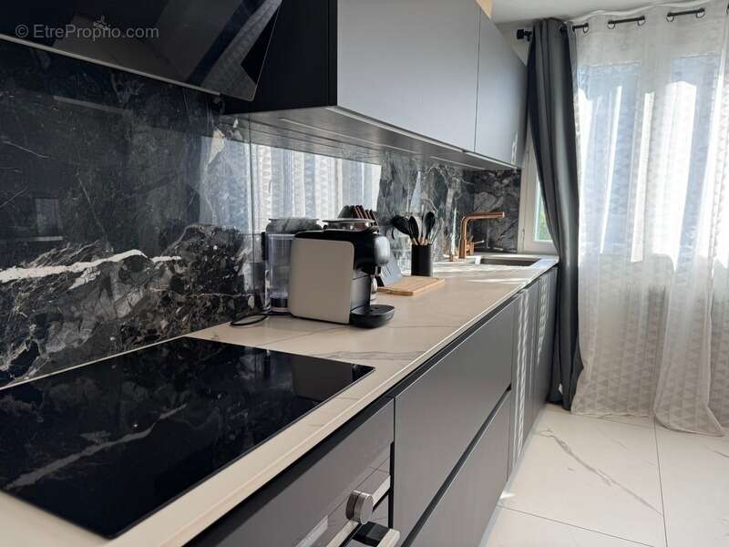 Appartement à BASSENS