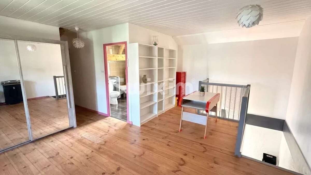Maison à ATHEE
