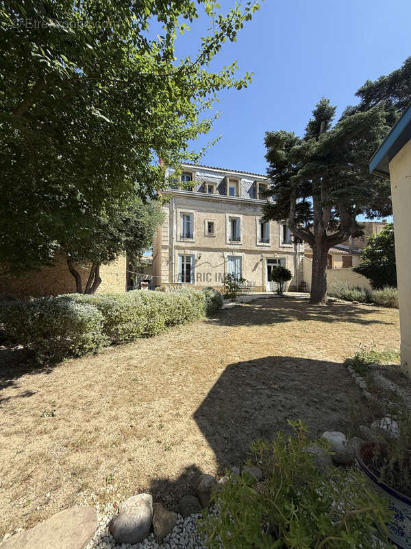 Maison à SAINT-LAURENT-DE-LA-CABRERISSE