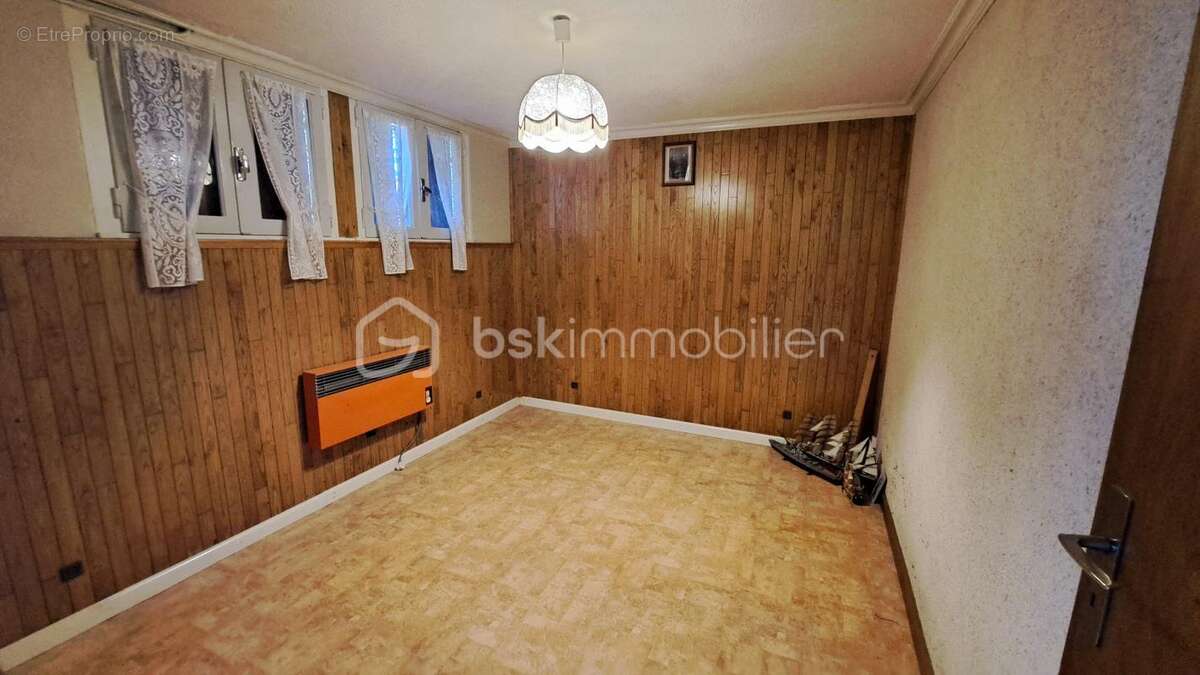 Maison à COULOUNIEIX-CHAMIERS