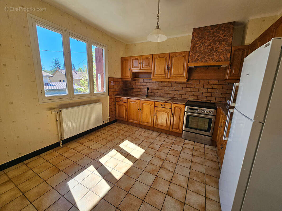 Maison à LE PONT-DE-BEAUVOISIN