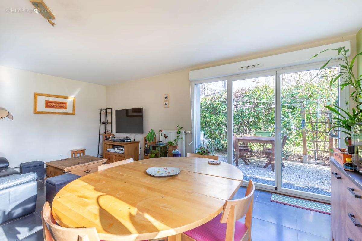 Appartement à SAINT-PRIEST