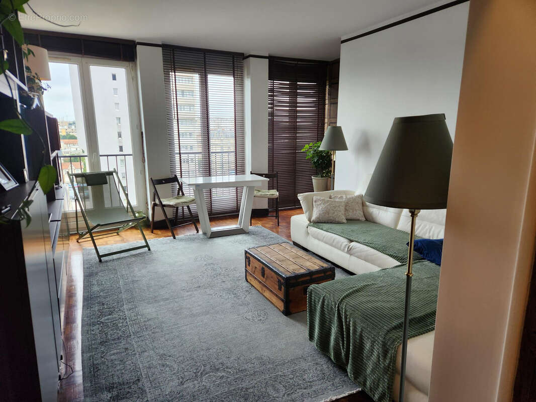 Appartement à CHOISY-LE-ROI