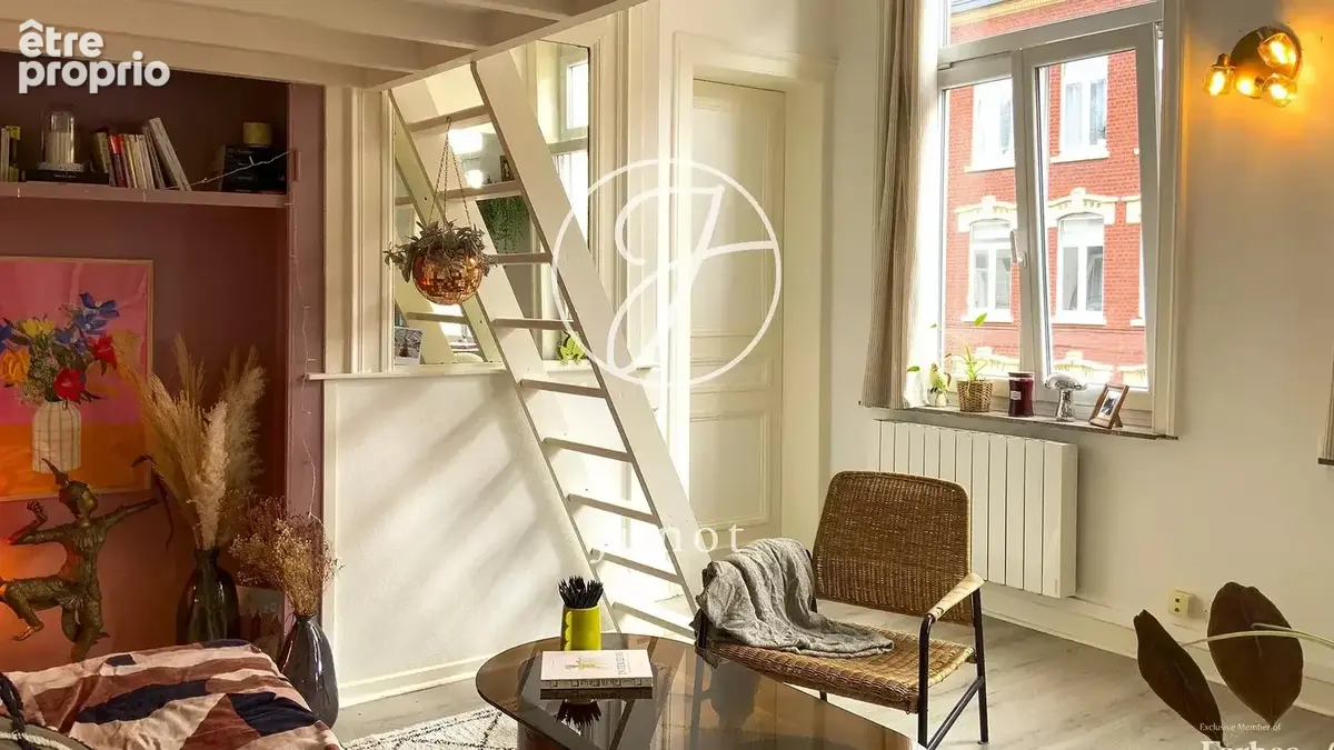 Lille – SAINT MICHEL - Appartement à vendre - 2 pièces - 33m² loi Carrez - mezzanine - photo 3