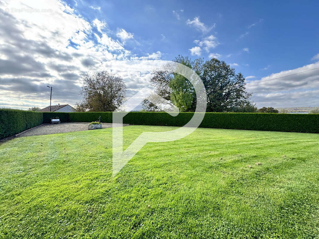 Maison à VRAINCOURT