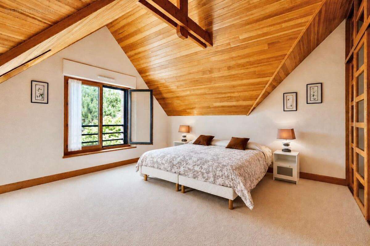 Maison d'architecte - 197 m² - golf de baden - photo 21