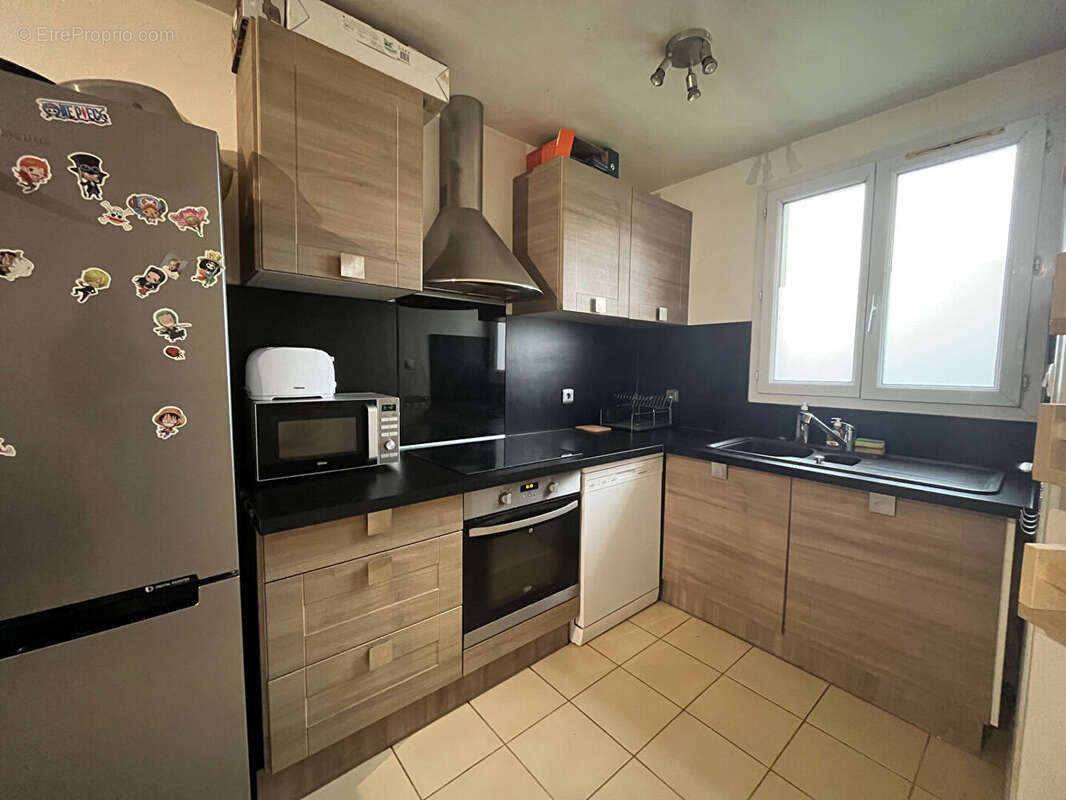 Appartement à BAULNE