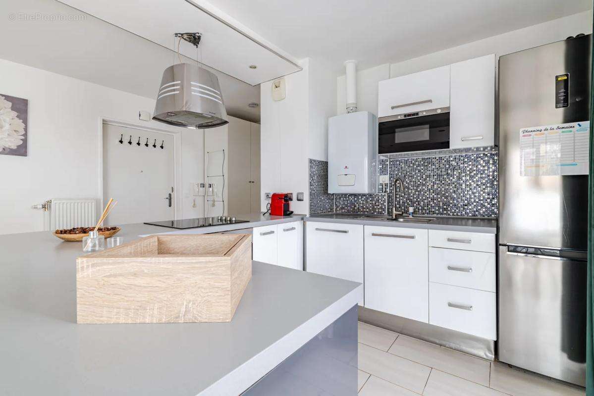 Appartement à GENNEVILLIERS