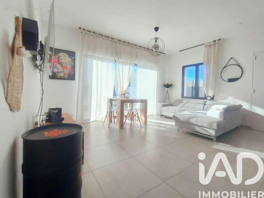 Photo 9 - Maison à TOURVES