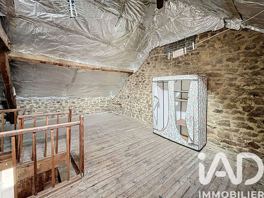 Photo 8 - Maison à TREIGNAC