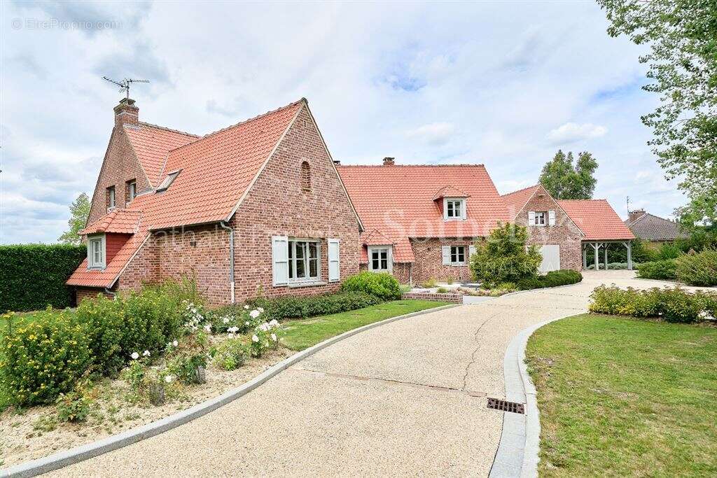 Maison à RADINGHEM-EN-WEPPES