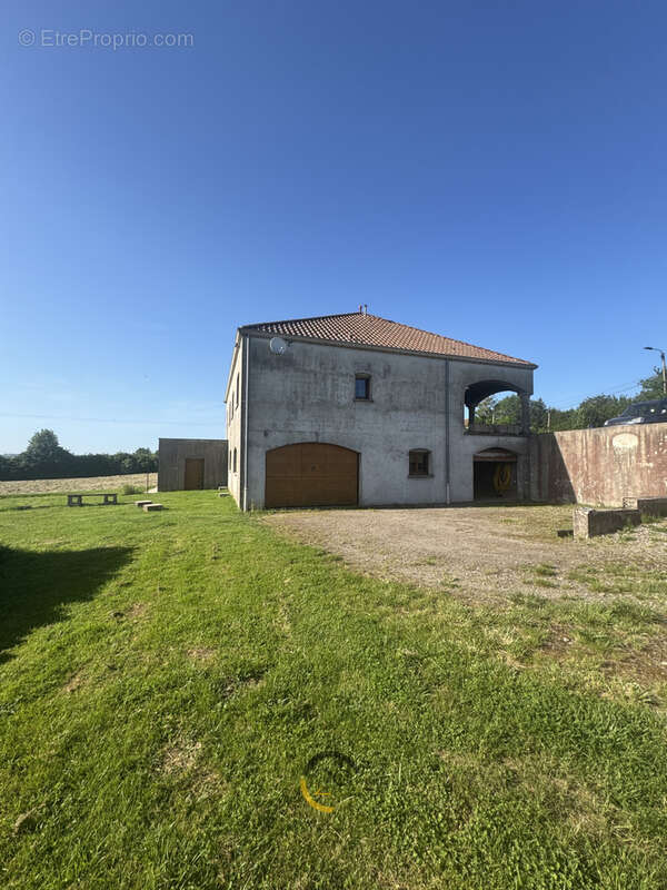 Maison à HAN-DEVANT-PIERREPONT