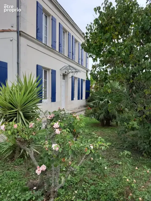 Photo Maison à Tonnay-Charente au prix de 440 000€