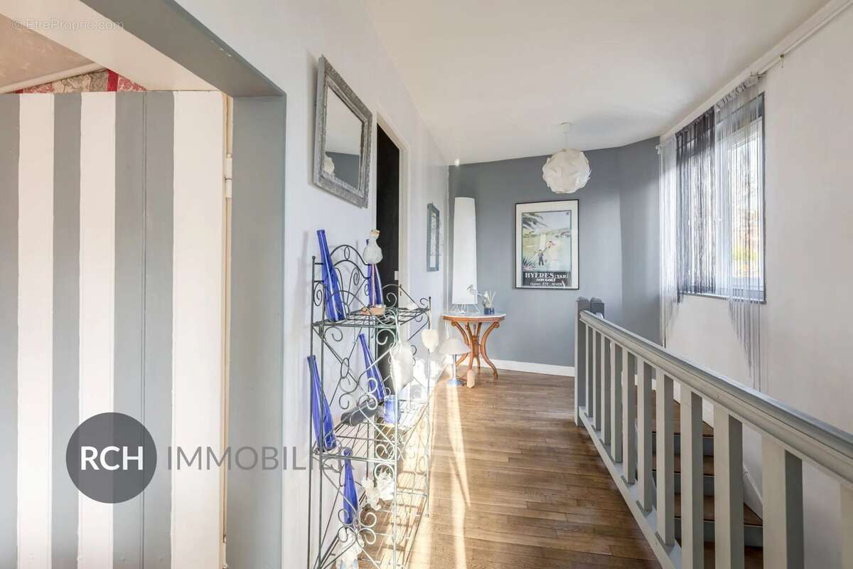 Maison à MONTFORT-L'AMAURY