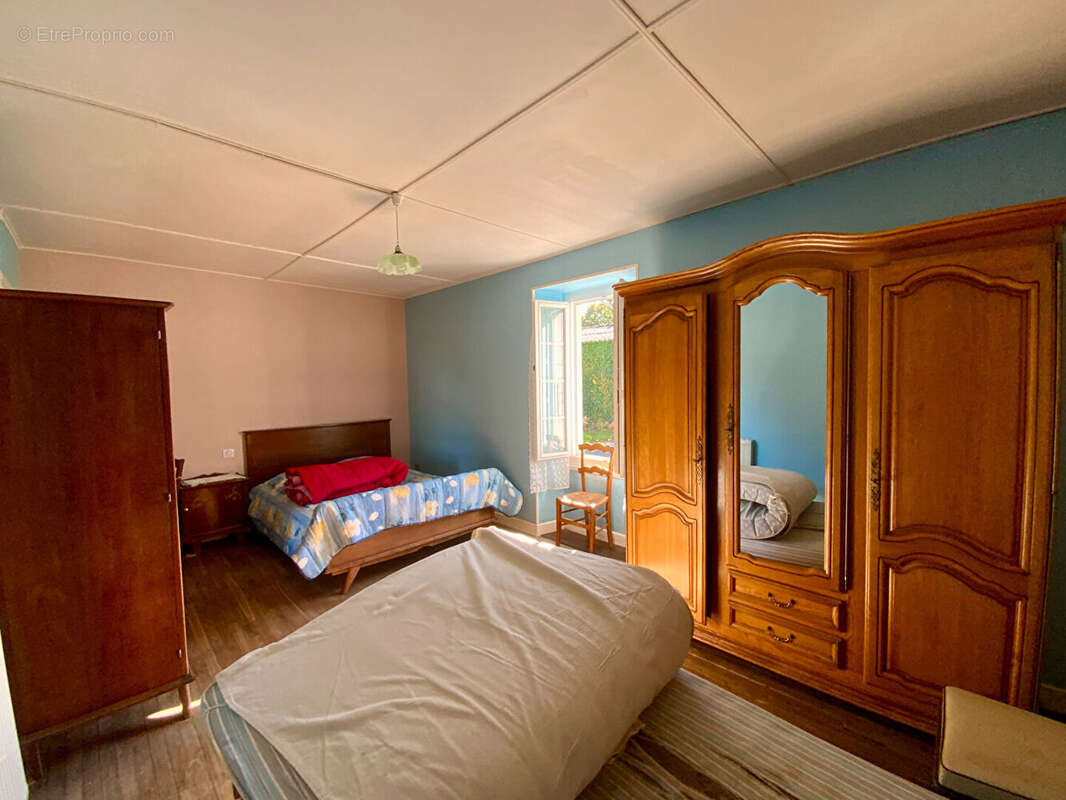 Maison à SAINTE-LHEURINE