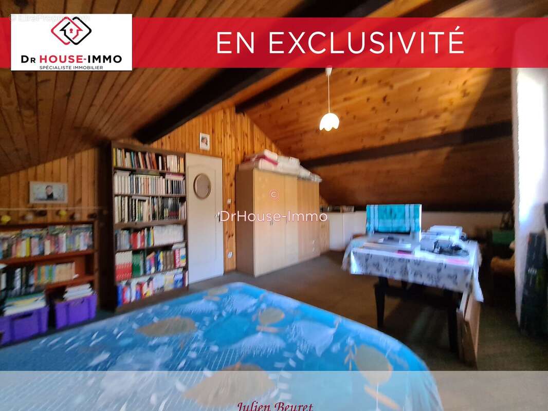Maison 112 m² à Uzelle  - photo 15