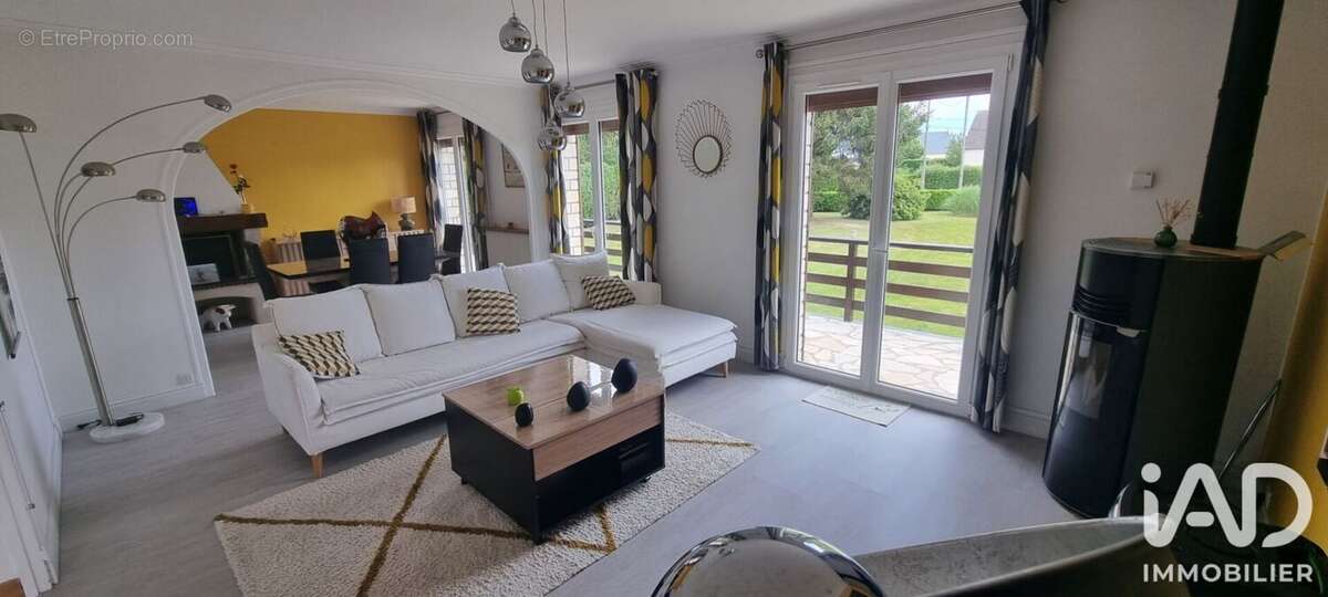 Maison 197 m² à Monceaux-En-Bessin  - photo 5