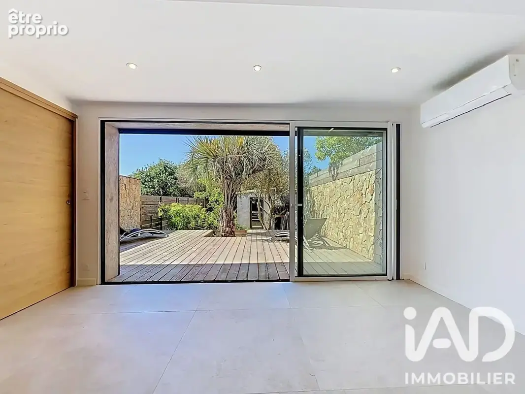 Photo 1 - Appartement à HYERES
