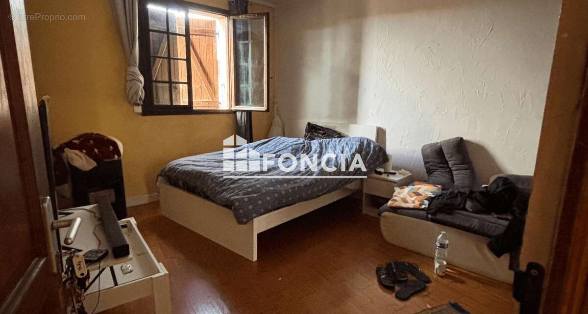 Appartement à VIRY-CHATILLON