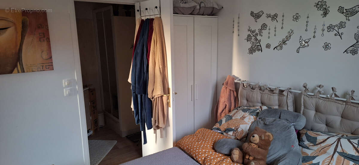 Appartement à SARTROUVILLE