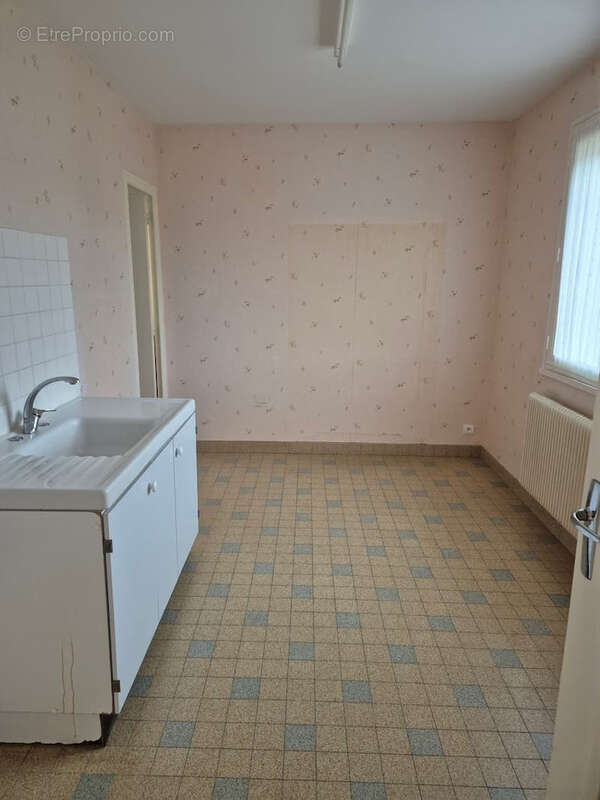 Maison à MONTCHANIN