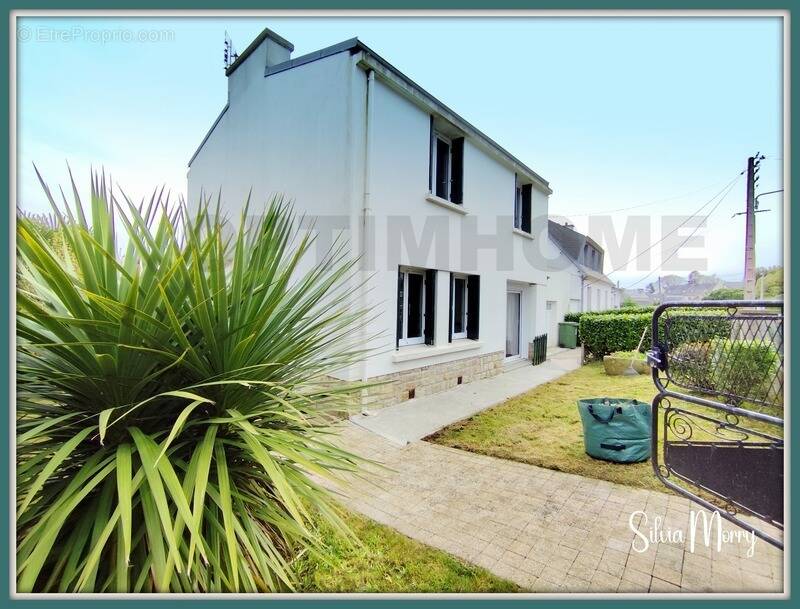 Maison à LANDIVISIAU