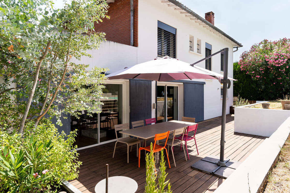 Maison t6 haut guilhemery / soupetard - photo 4