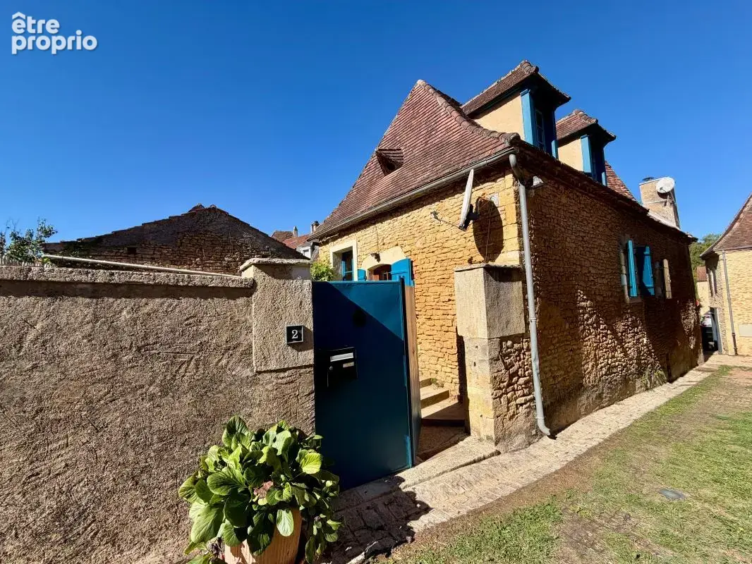Maison en pierre au cœur de Sainte-Alvère – Idéale en résidence secondaire ou pour un investissement locatif - photo 14