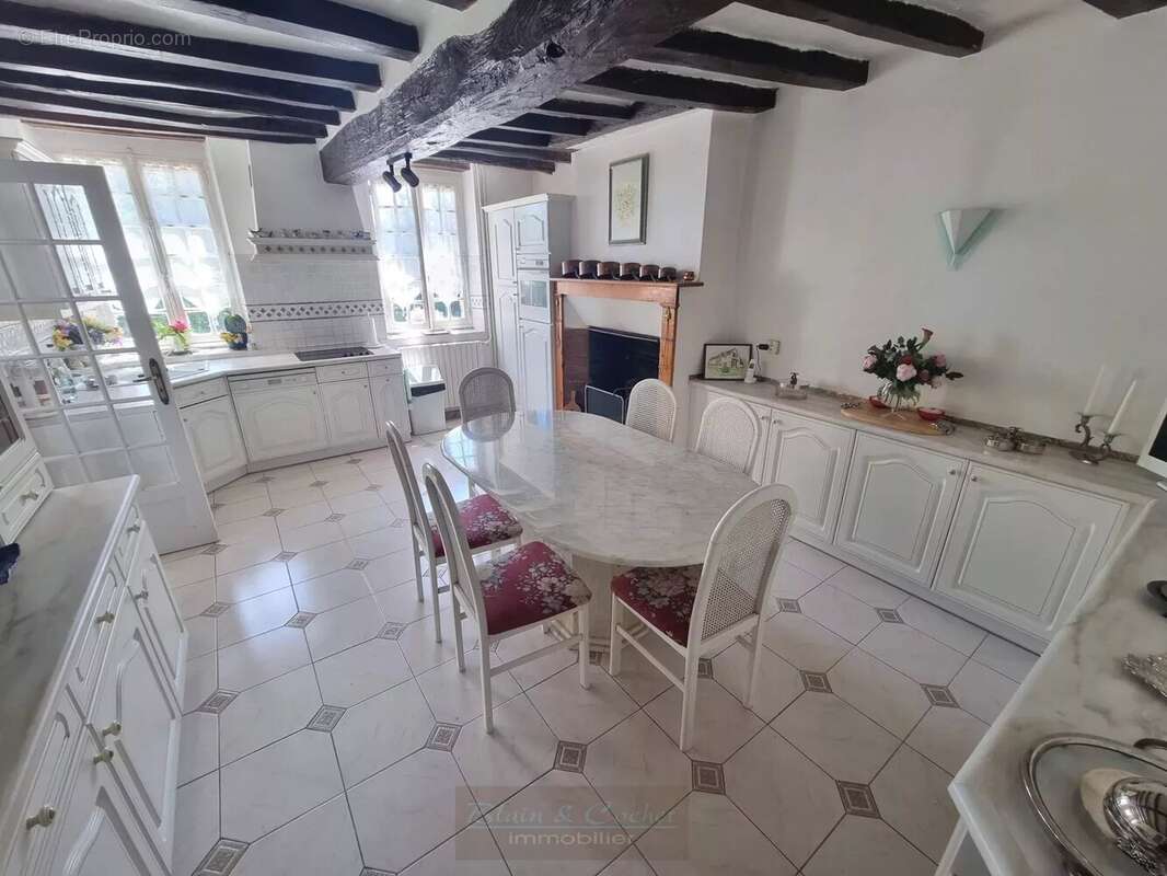 Maison de Charme à Amilly proche Hôpital et commerces - photo 3