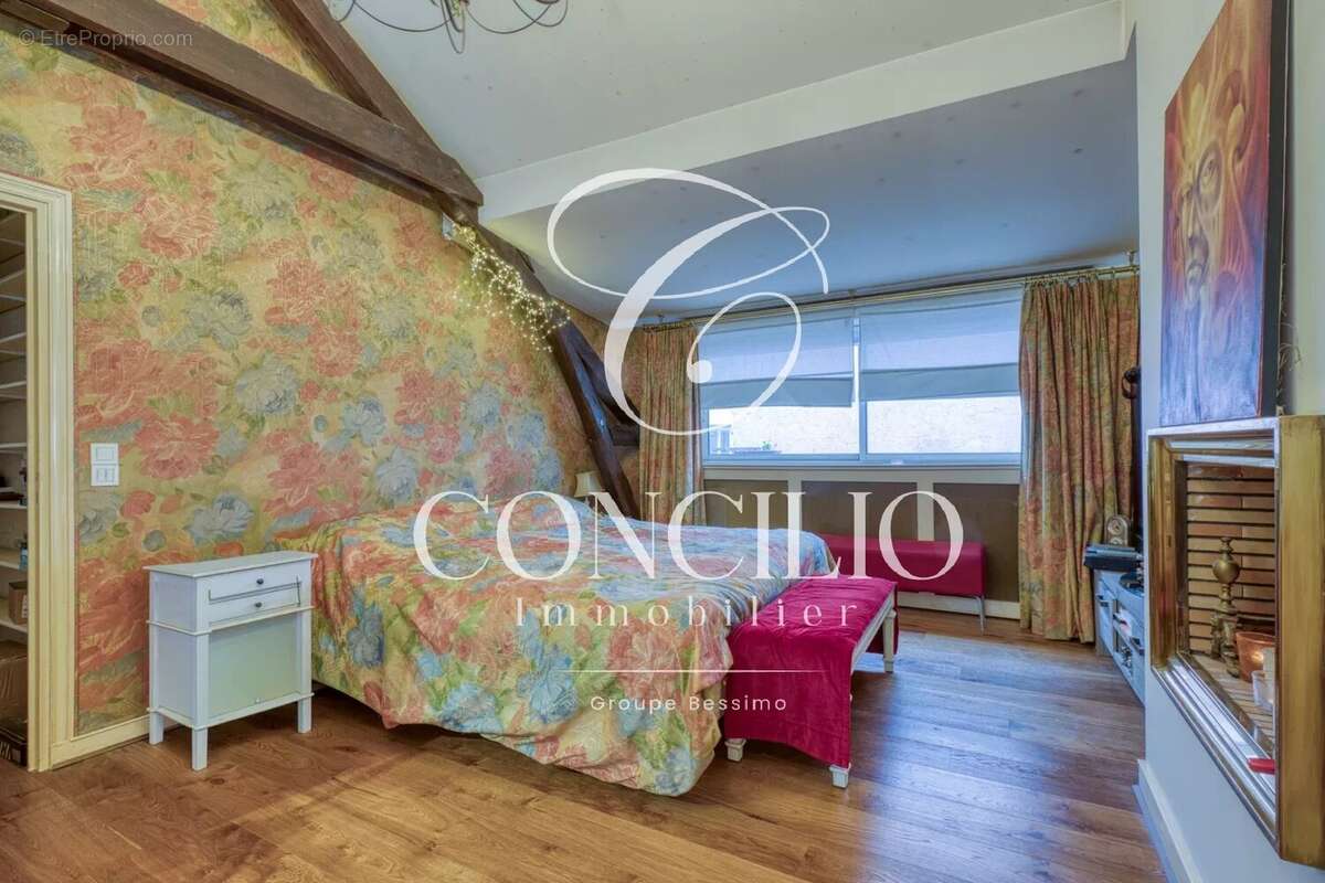 Maison à PARIS-18E