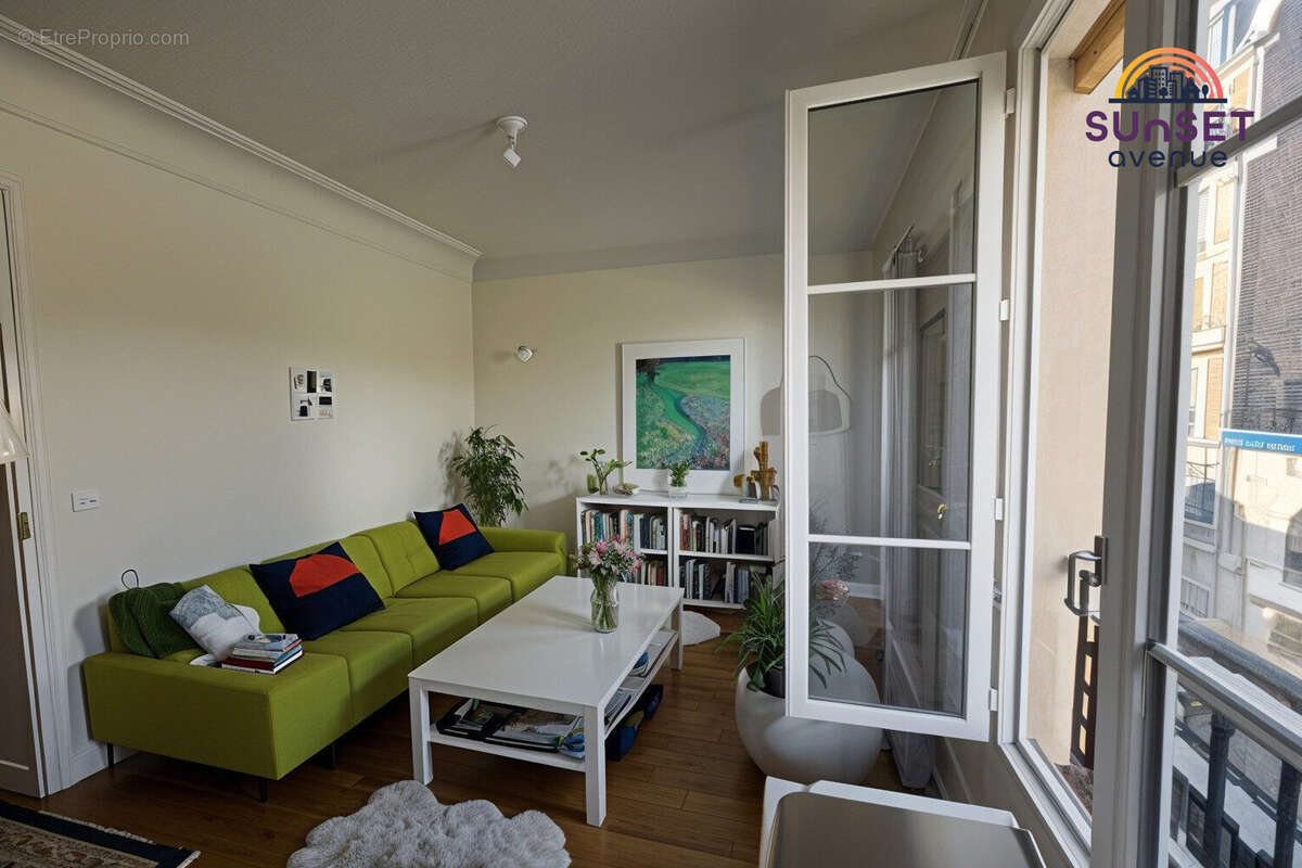 Appartement à PARIS-11E
