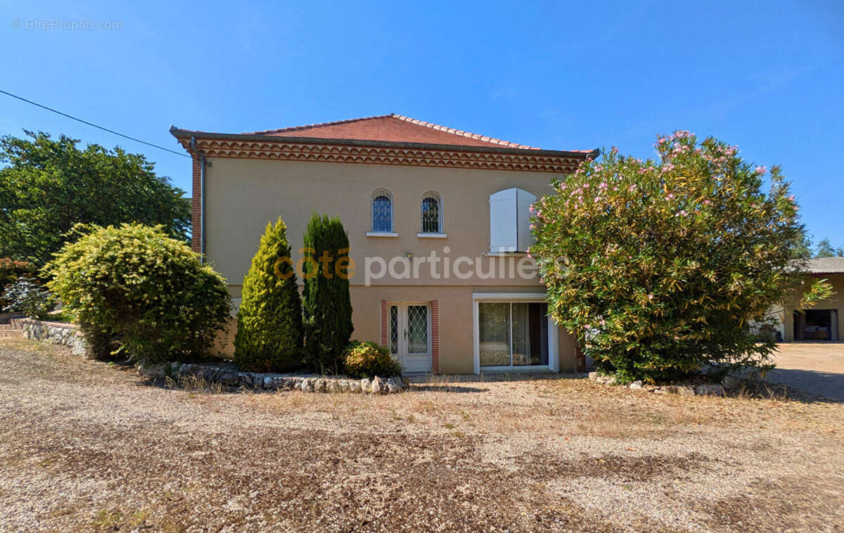 Maison à VILLEMADE