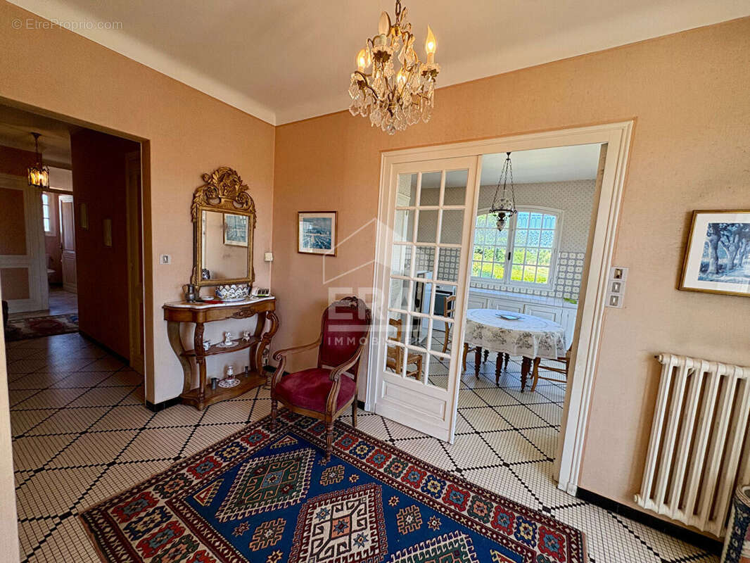 Maison Pineuilh 7 pièces, 180 m2 habitable, 5 chambres, garage,  à pied de la ville et de la gare - photo 6