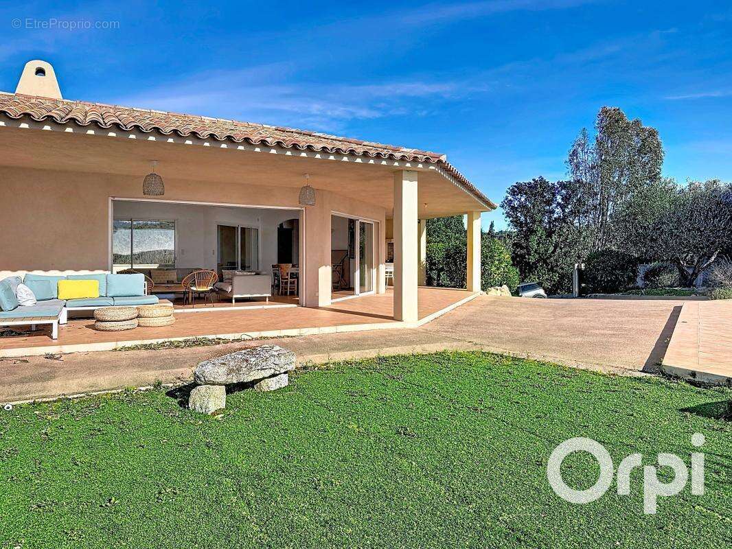 Maison à PORTO-VECCHIO