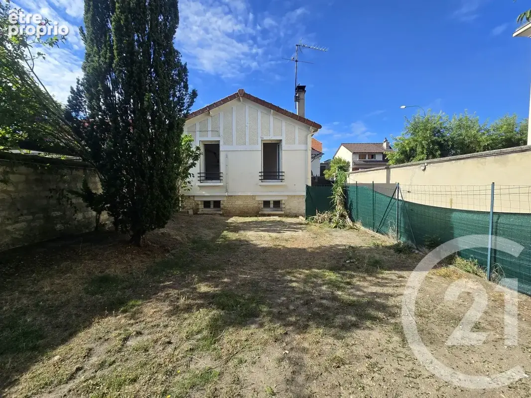 Photo Maison à Saint-Maur-Des-Fosses au prix de 599 000€