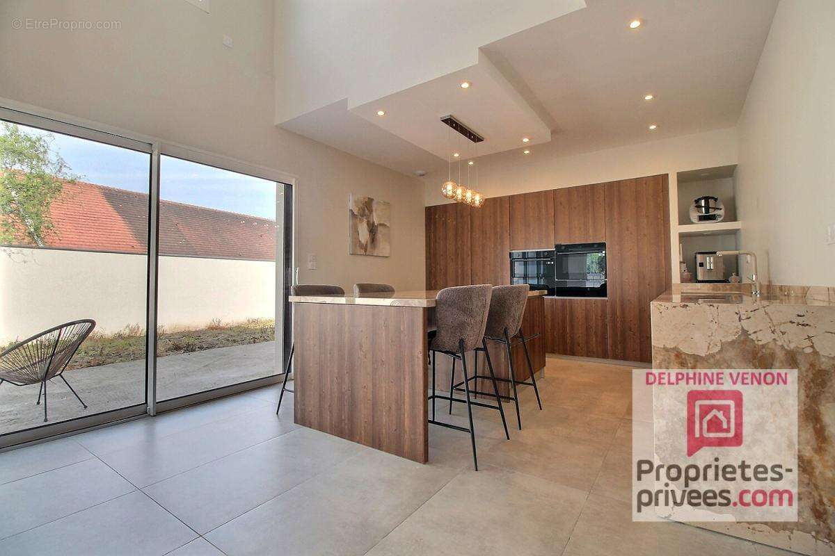 Exclusivité - Maison  contemporaine  classe énergie A avec de belles prestations à Chateauneuf Sur Loire - photo 6