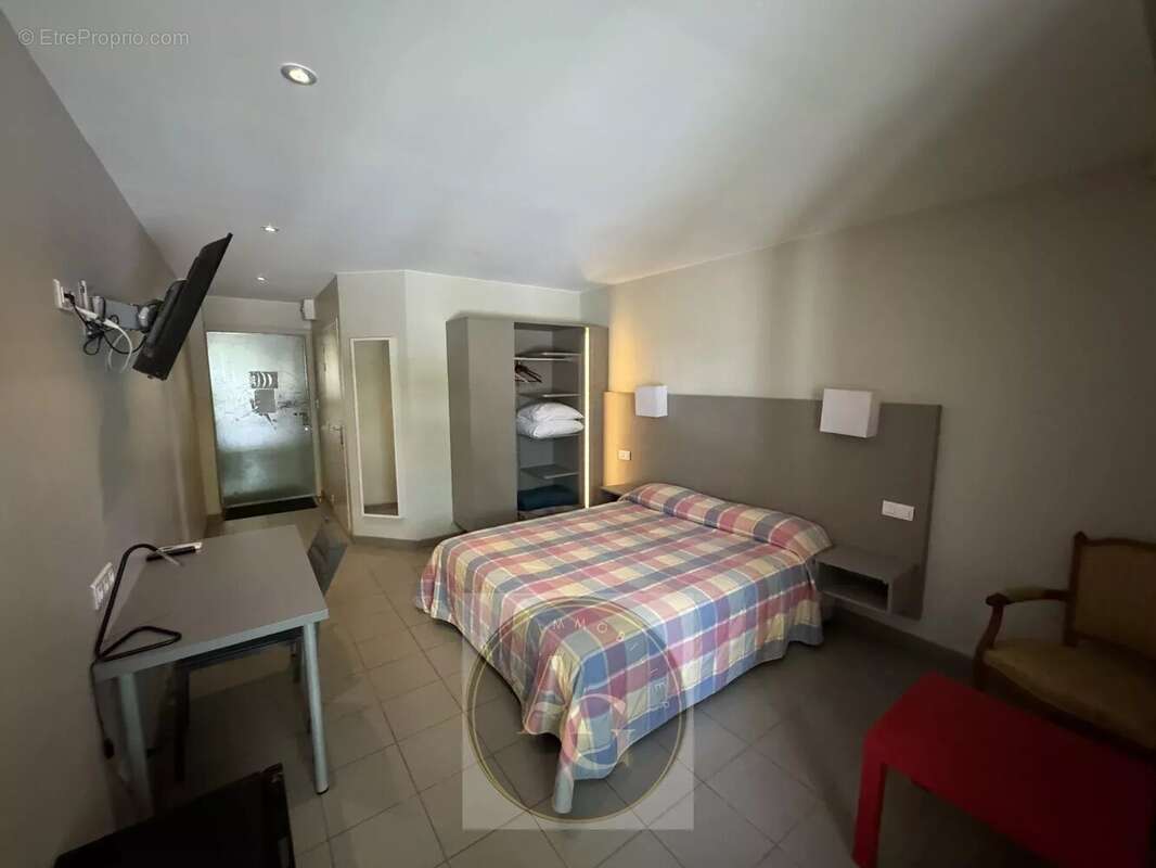 Commerce à CASTELNAUDARY