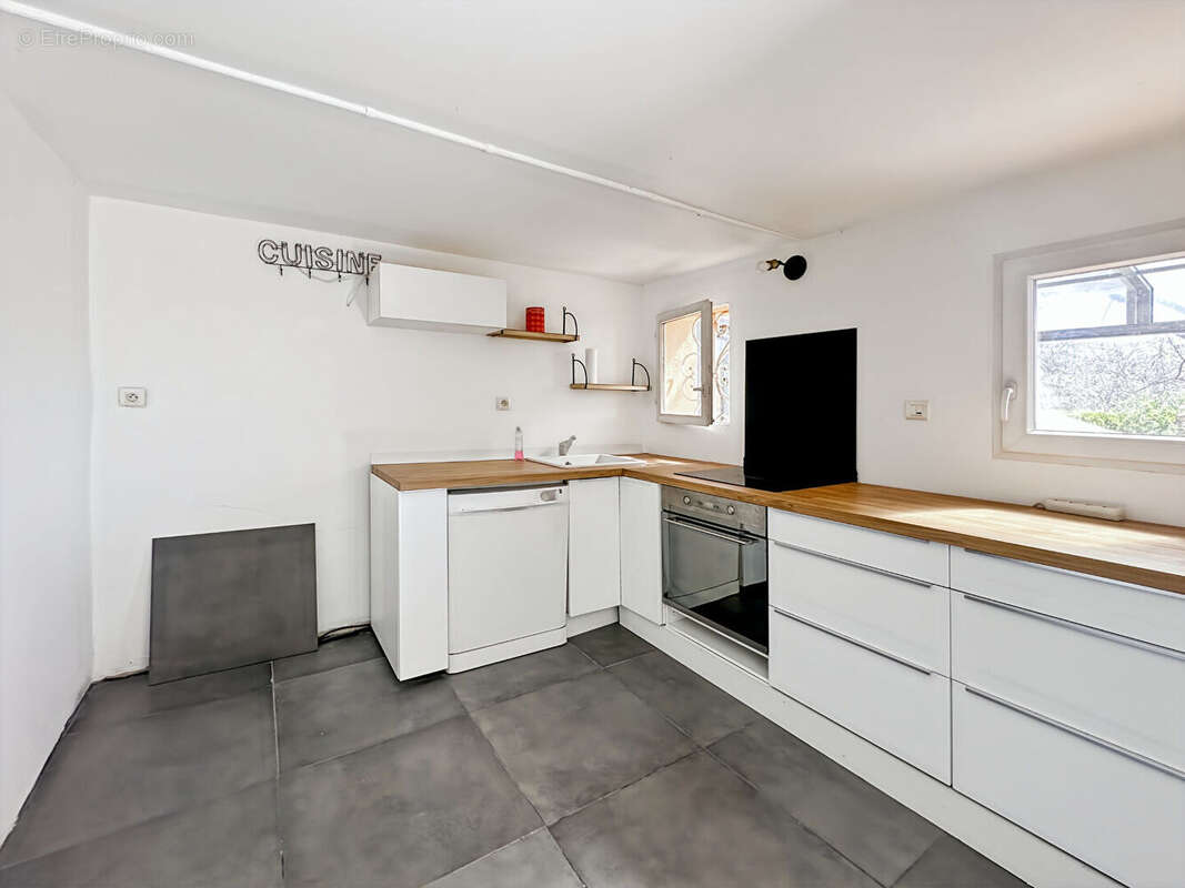 Maison à ENSUES-LA-REDONNE