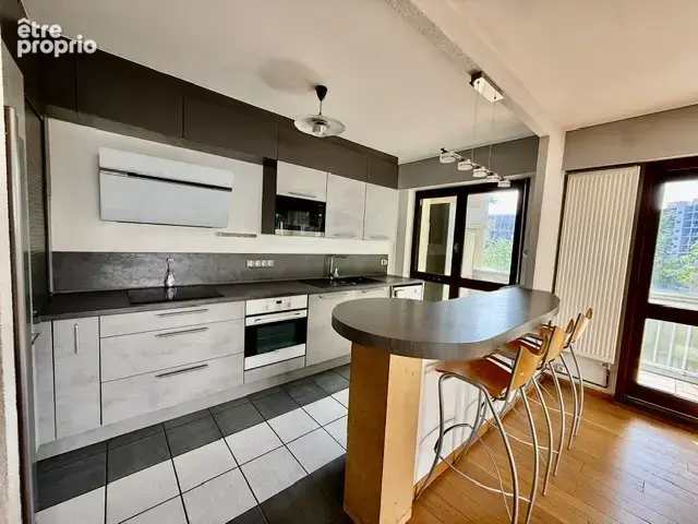 EXCLU T3 Ferney 93m2, terrasse et loggia, cave et parking - photo 6