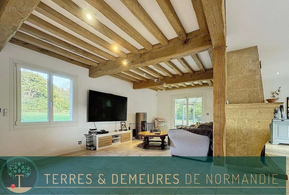 Maison à BONNEVILLE-LA-LOUVET