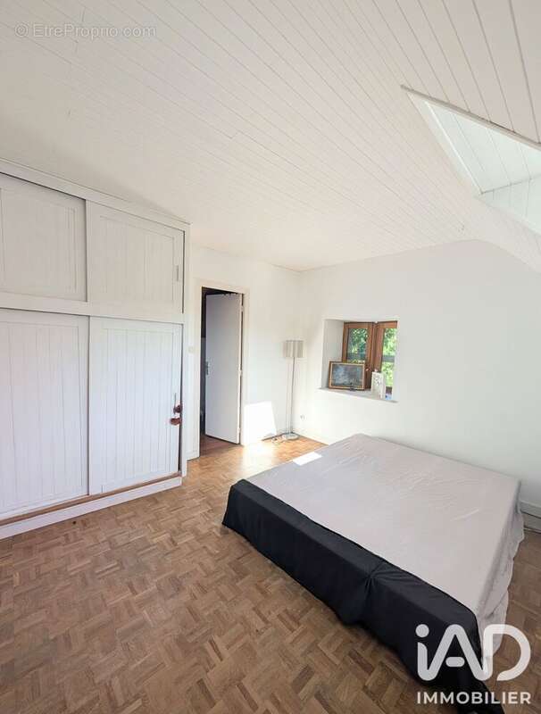 Maison 139 m² à La Feuillee  - photo 8