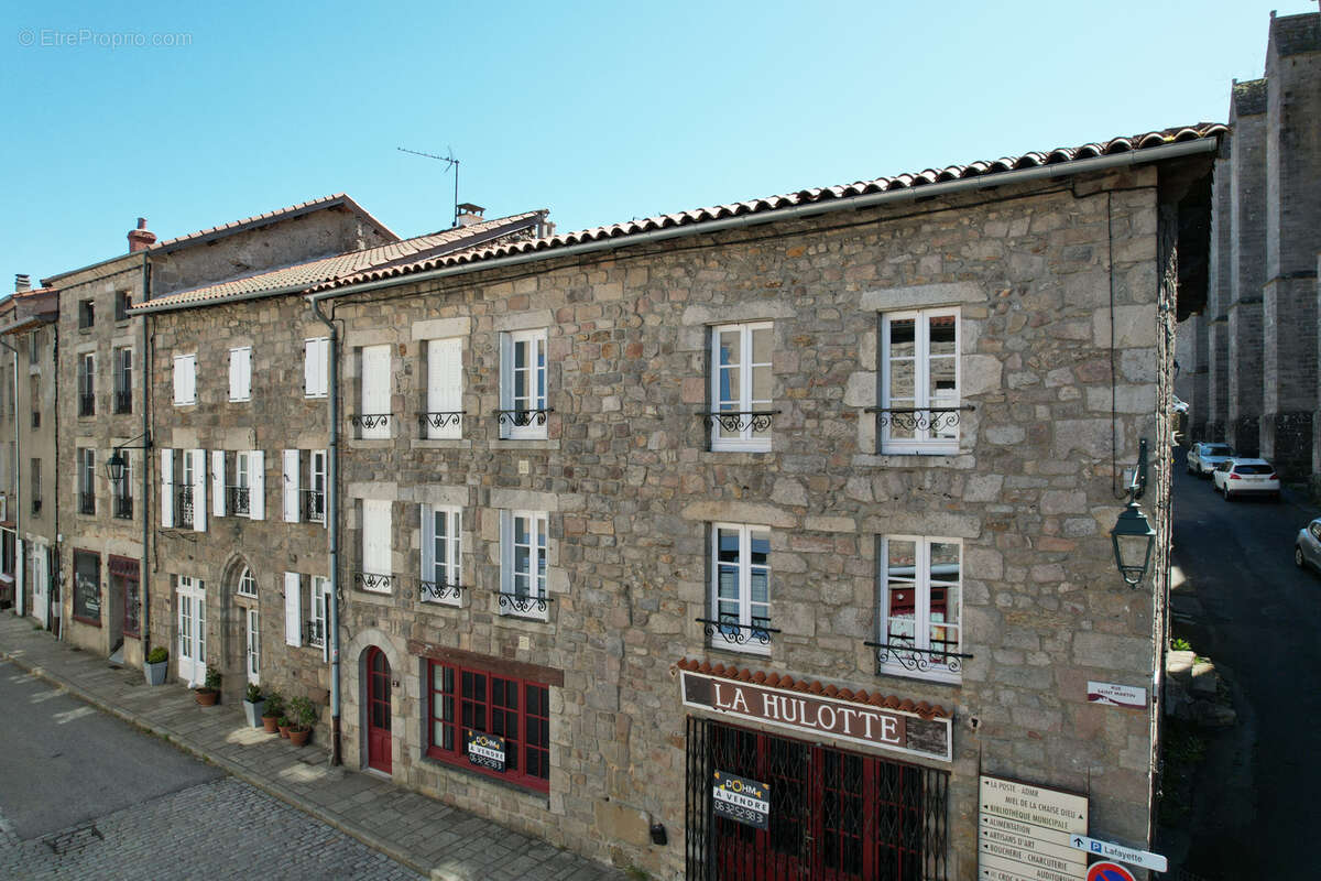Appartement à LA CHAISE-DIEU