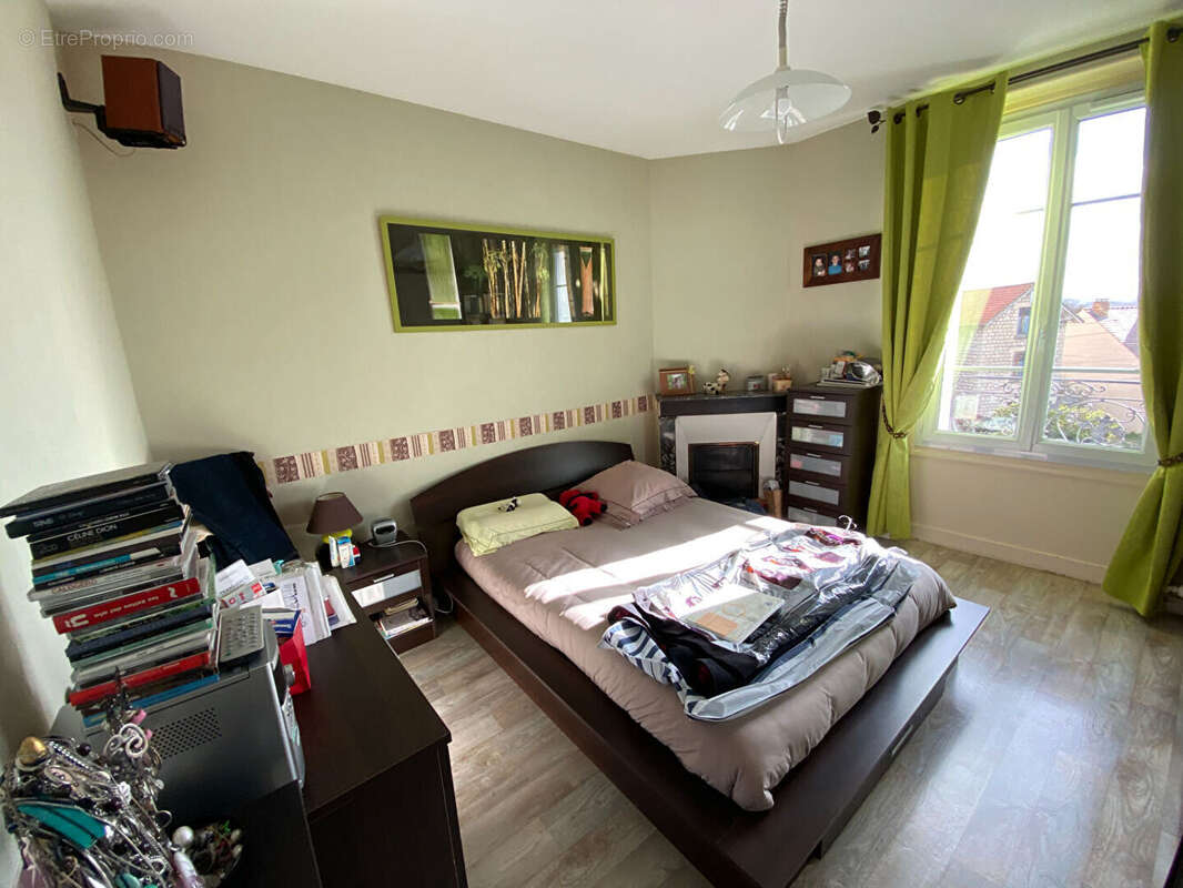 Maison à CHAMPAGNE-SUR-OISE