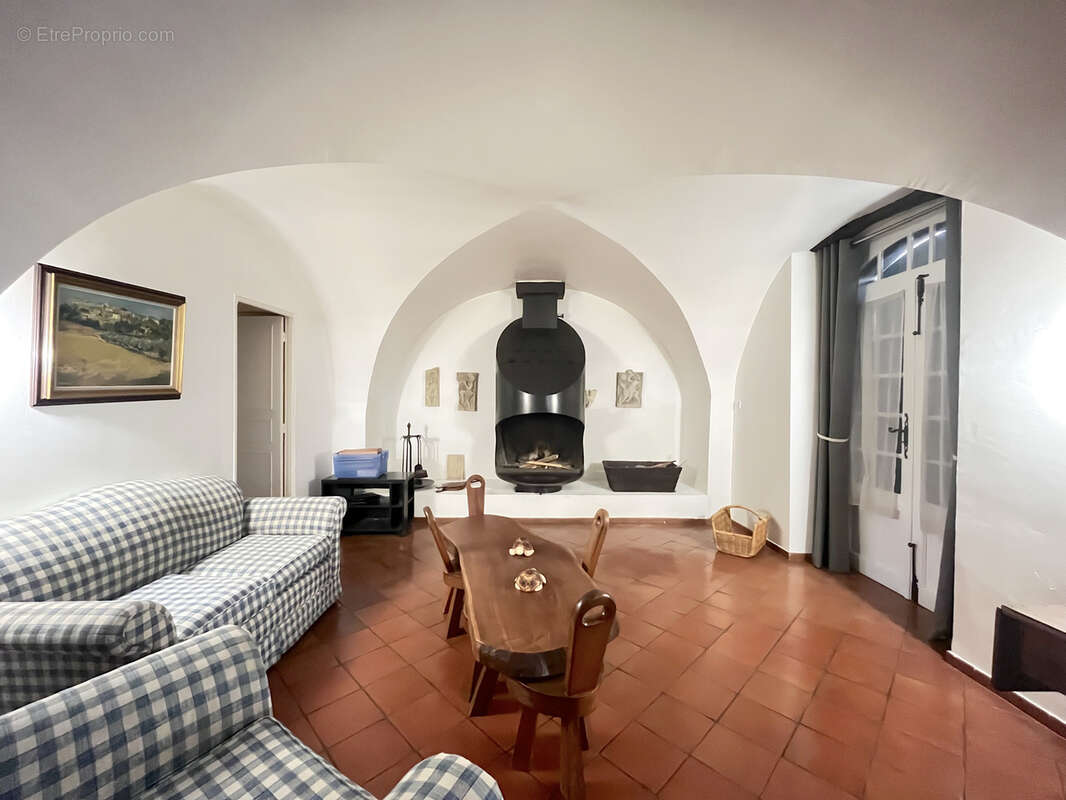 Maison à LANCON-PROVENCE