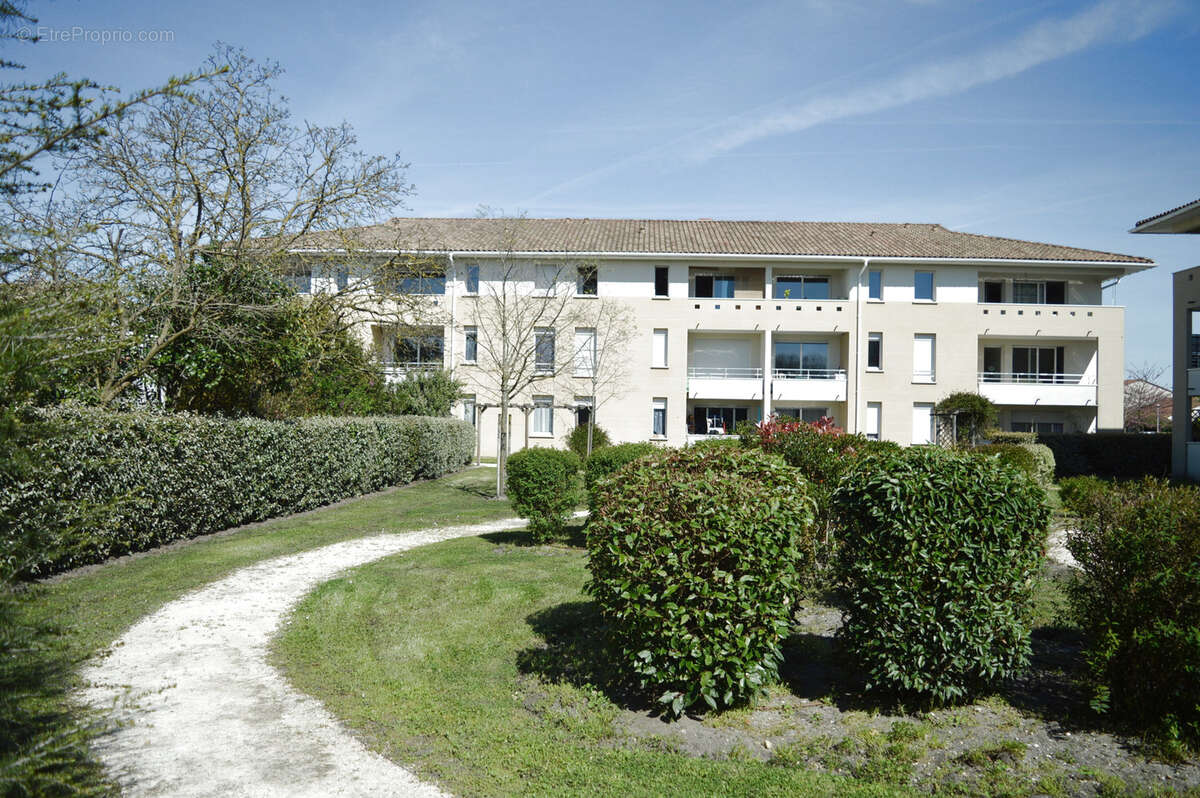 Appartement à BEGLES