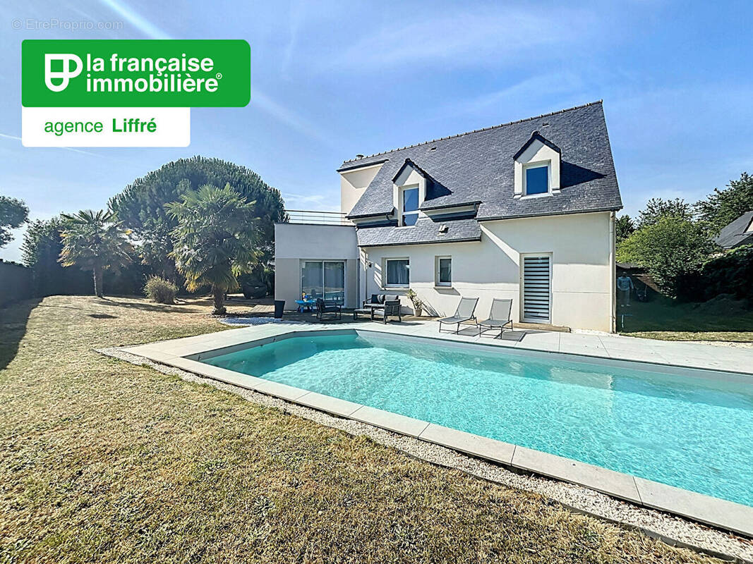 Maison à CHASNE-SUR-ILLET